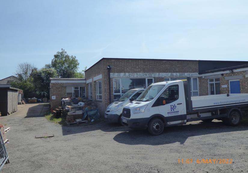 23 Victoria Gardens, Burgess Hill, West Sussex RH15 9NB Graves Jenkins